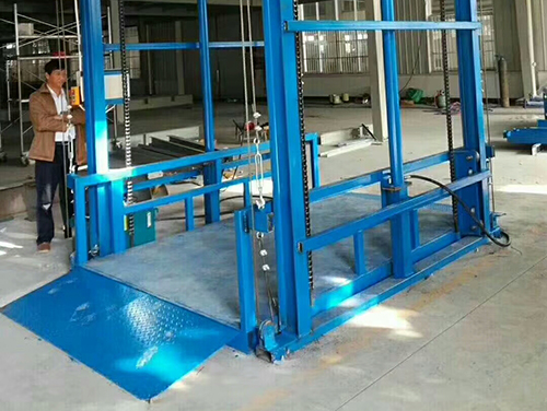 導軌式高空作業平台（tái）